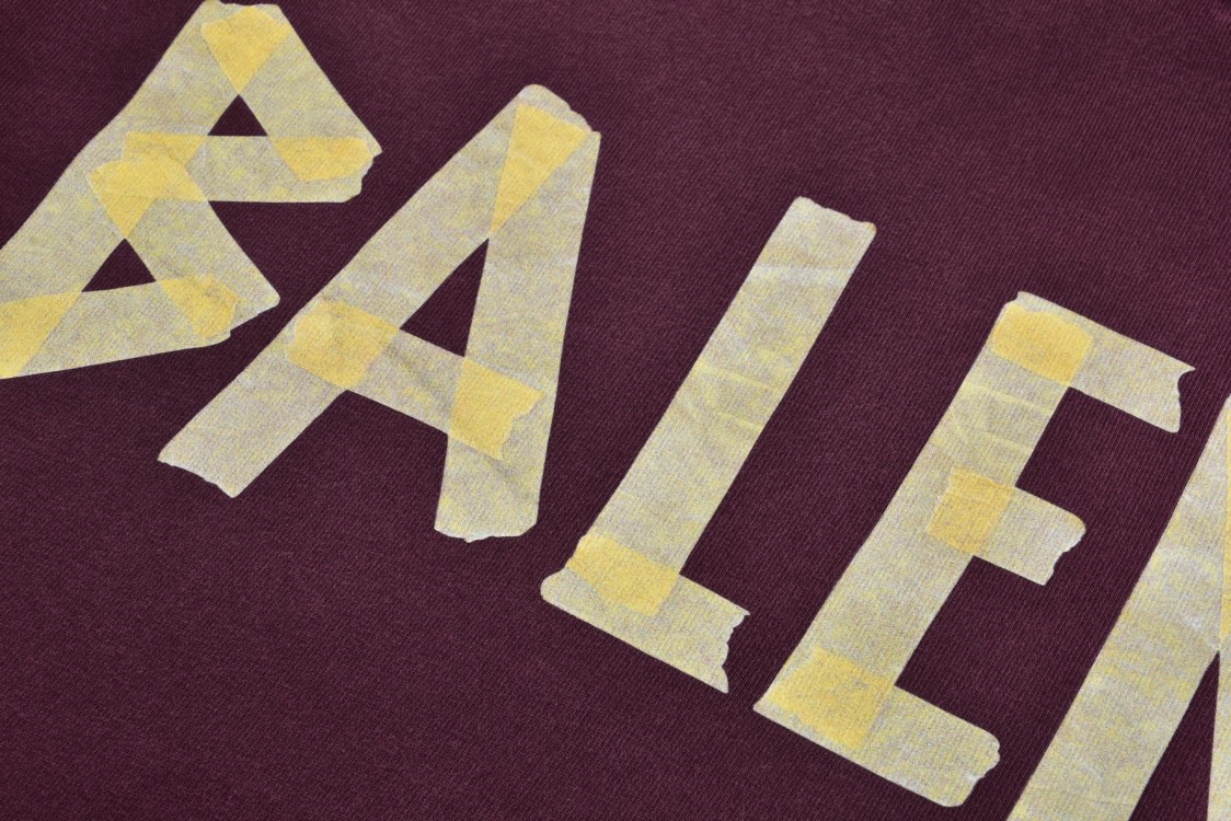 Balenciaga 巴黎世家 破洞胶带字母logo印花连帽卫衣 外套 长袖 秋冬 深红色 灰色 744441TQVA94029