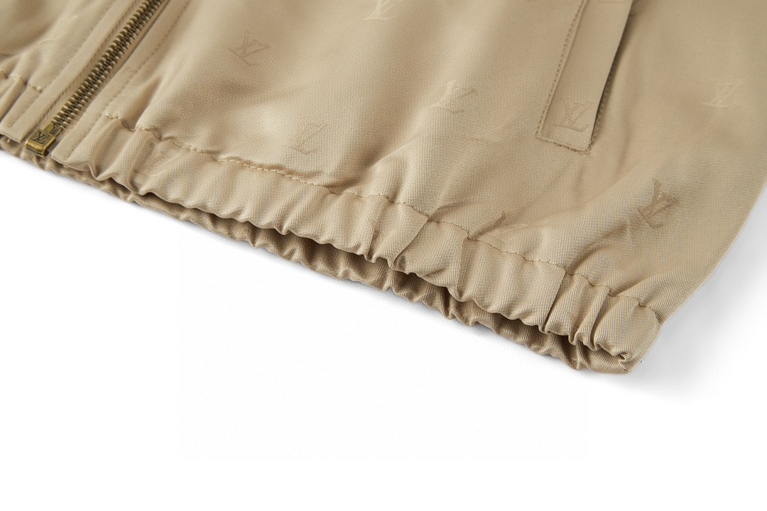 LOUIS VUITTON 路易威登 满印提花夹克 外套 长袖 卡其色 1AFQEB