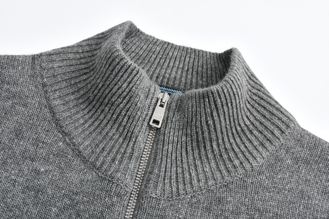 PRADA 普拉达 徽标羊绒拉链立领开衫 毛衣 外套 长袖 黑色 灰色 UMG245-11LM-F0002-S-232