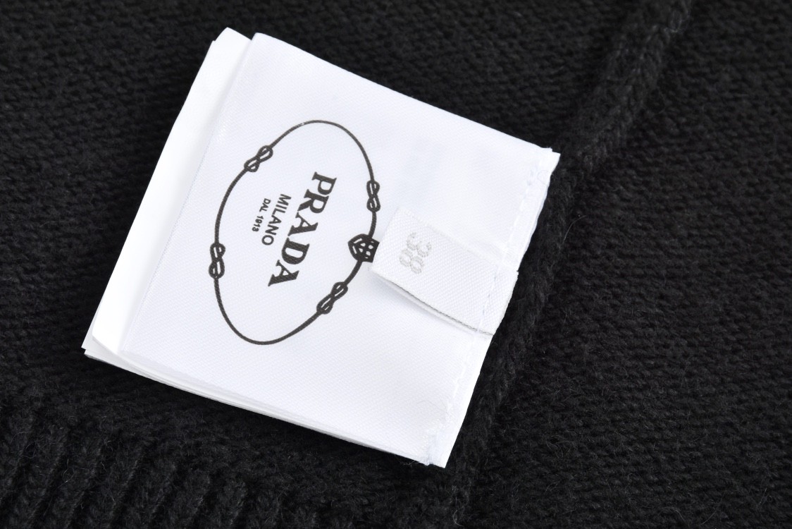 PRADA 普拉达 徽标羊绒拉链立领开衫 毛衣 外套 长袖 黑色 灰色 UMG245-11LM-F0002-S-232