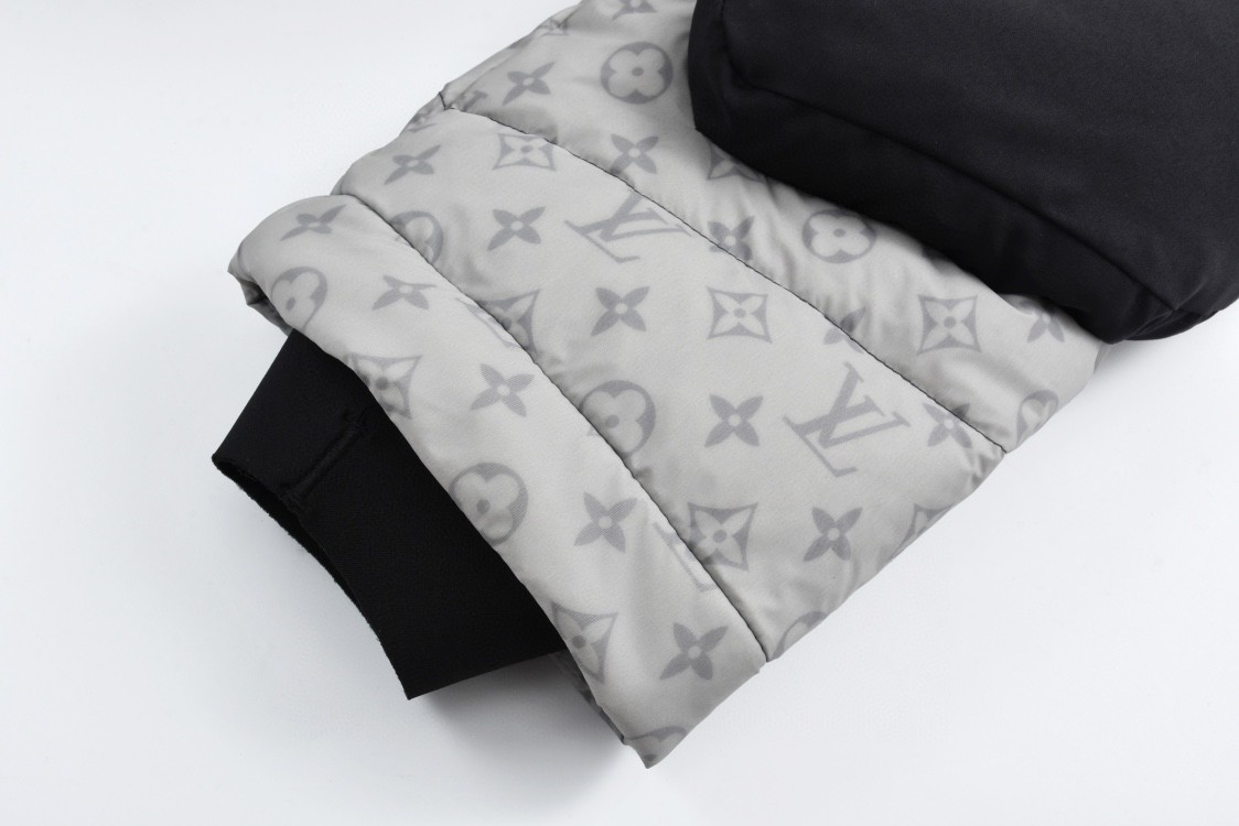 LOUIS VUITTON 路易威登 拼接温感蓬松连帽羽绒服 外套 保暖 长袖 灰色 1A9O4X