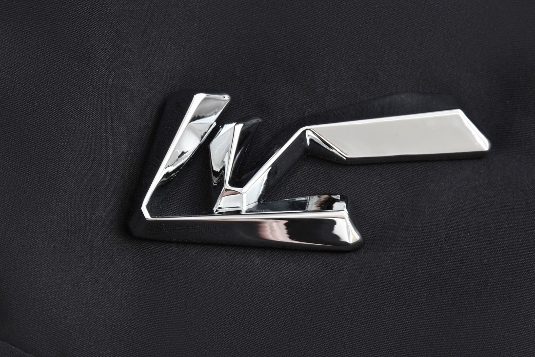 LOUIS VUITTON 路易威登 拼接温感蓬松连帽羽绒服 外套 保暖 长袖 灰色 1A9O4X