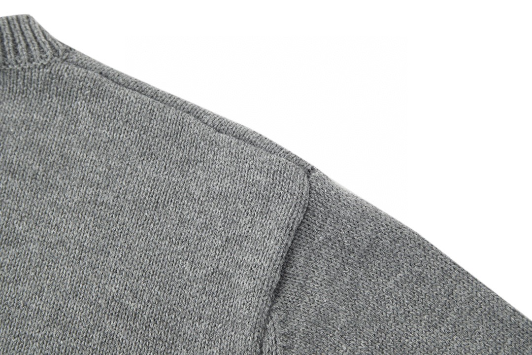 LOEWE 罗意威 小刺绣徽标羊毛毛衣 长袖 灰色 黑色