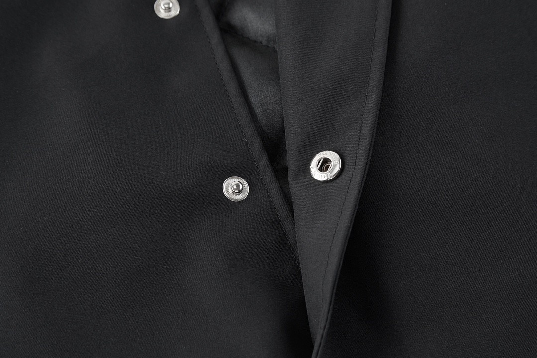 PRADA 普拉达 三角徽标棒球领夹克 棉服 夹克 外套 黑色 长袖 SGC073-11A6-F0008