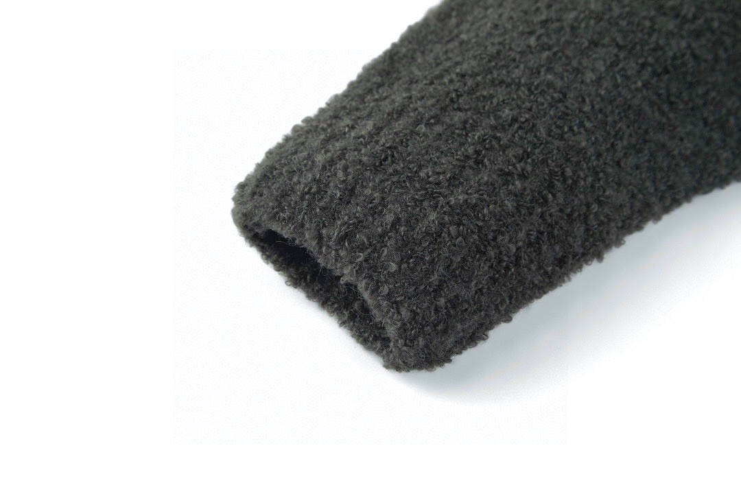 LOUIS VUITTON 路易威登 SKI 大logo泰迪毛衣 长袖 深蓝色 1AGJH7