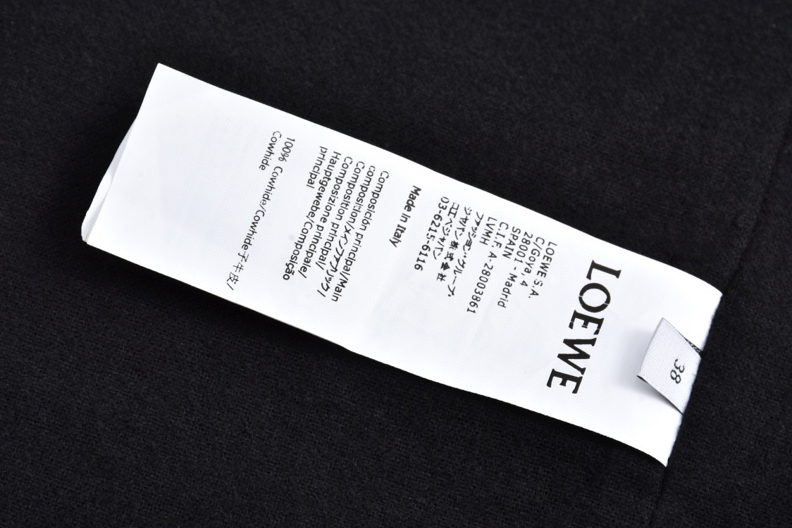 LOEWE 罗意威 双口袋做旧皮衣夹克 外套 长袖 S359Y34L23-3310