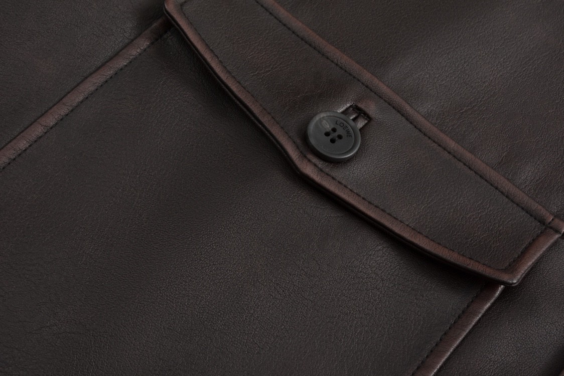LOEWE 罗意威 双口袋做旧皮衣夹克 外套 长袖 S359Y34L23-3310