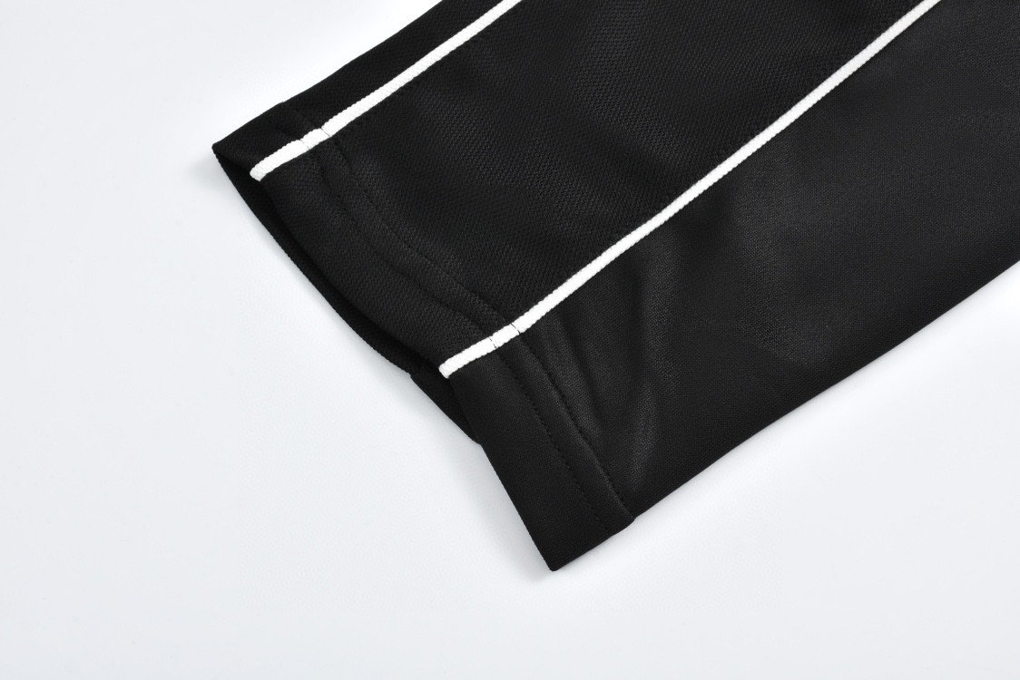 Balenciaga 巴黎世家 曼联10号球衣 T恤 长袖 黑色 白色 778972TPVT71070