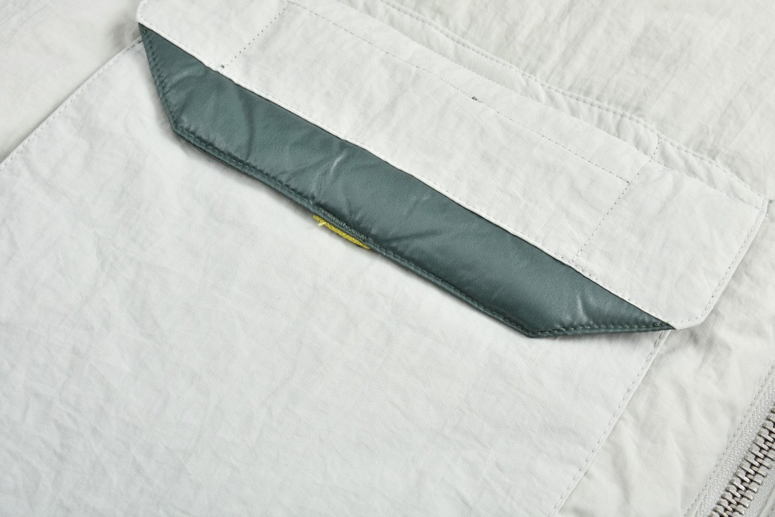 HERMES 爱马仕 拼接拉链立领连帽羽绒服 夹克 外套 长袖 灰色 H362620HG4N