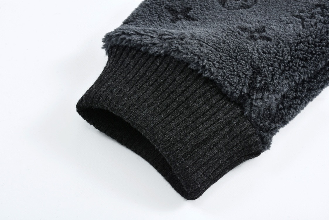 LOUIS VUITTON 路易威登 满印羊羔毛卫衣 圆领 长袖 保暖 黑色 1A5PEL