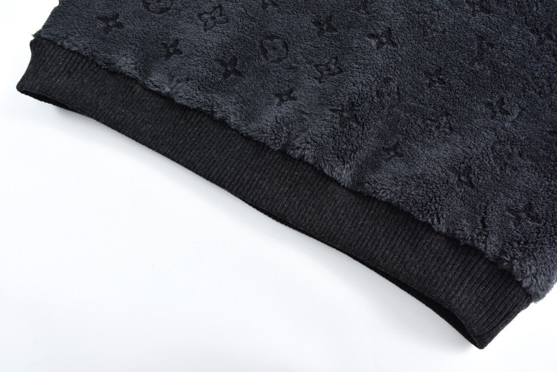 LOUIS VUITTON 路易威登 满印羊羔毛卫衣 圆领 长袖 保暖 黑色 1A5PEL