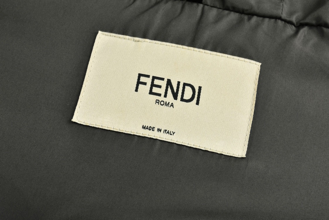 FENDI 芬迪 满印提花拉链连帽羽绒服 外套 长袖 保暖 棕色 FAN129AK9ZF0TU7