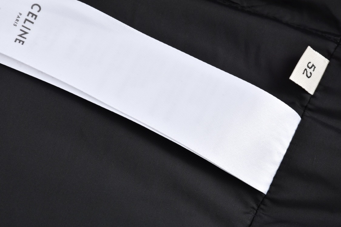 CELINE 赛琳 字母logo印花立领羽绒服 夹克 外套 长袖 黑色 2W996092L-38NC