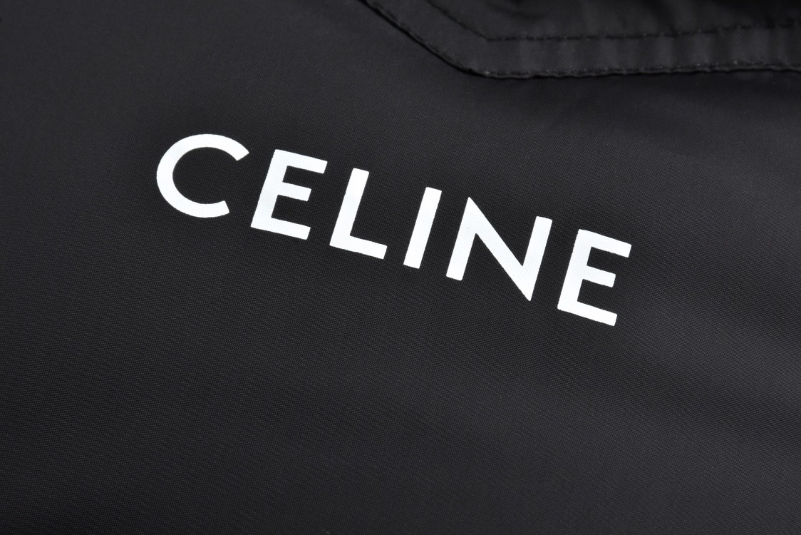 CELINE 赛琳 字母logo印花立领羽绒服 夹克 外套 长袖 黑色 2W996092L-38NC