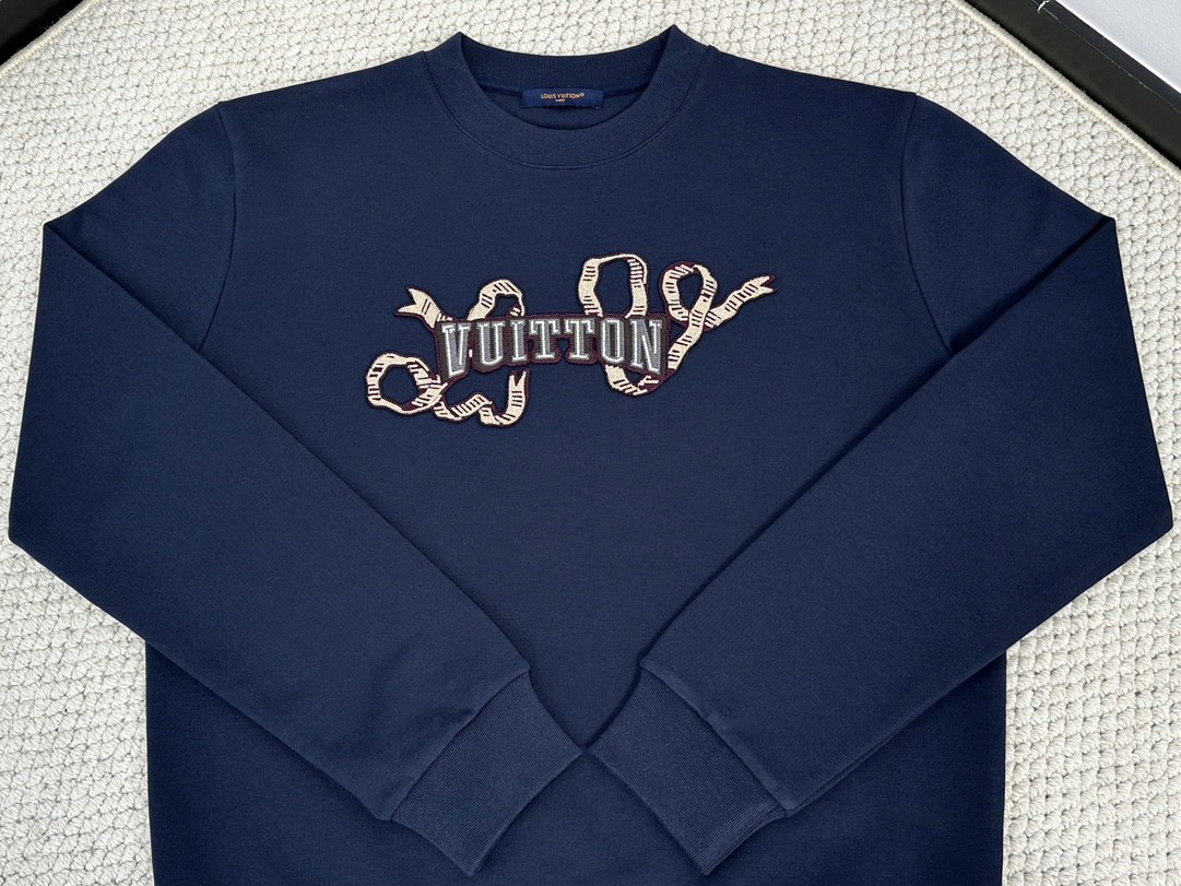 LOUIS VUITTON 路易威登 刺绣字母logo圆领卫衣 长袖 藏蓝色 1AGJXW