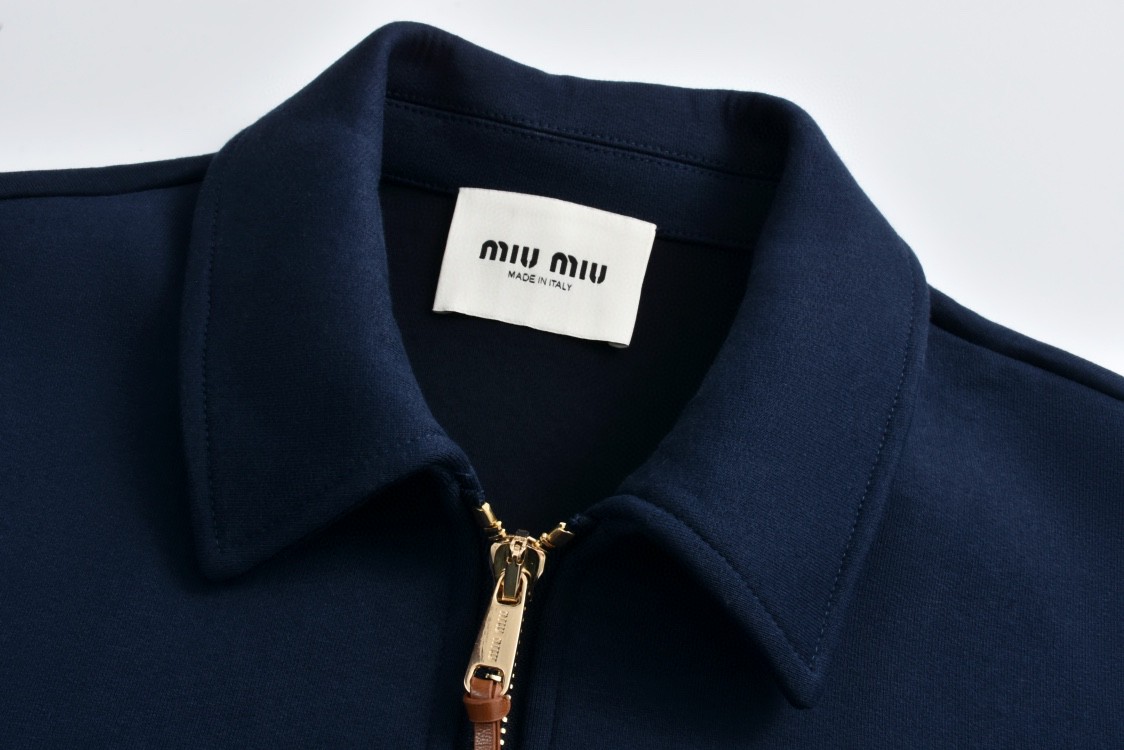 MIU MIU 缪缪 皮标字母logo拉链太空棉夹克 外套 长袖 海军蓝