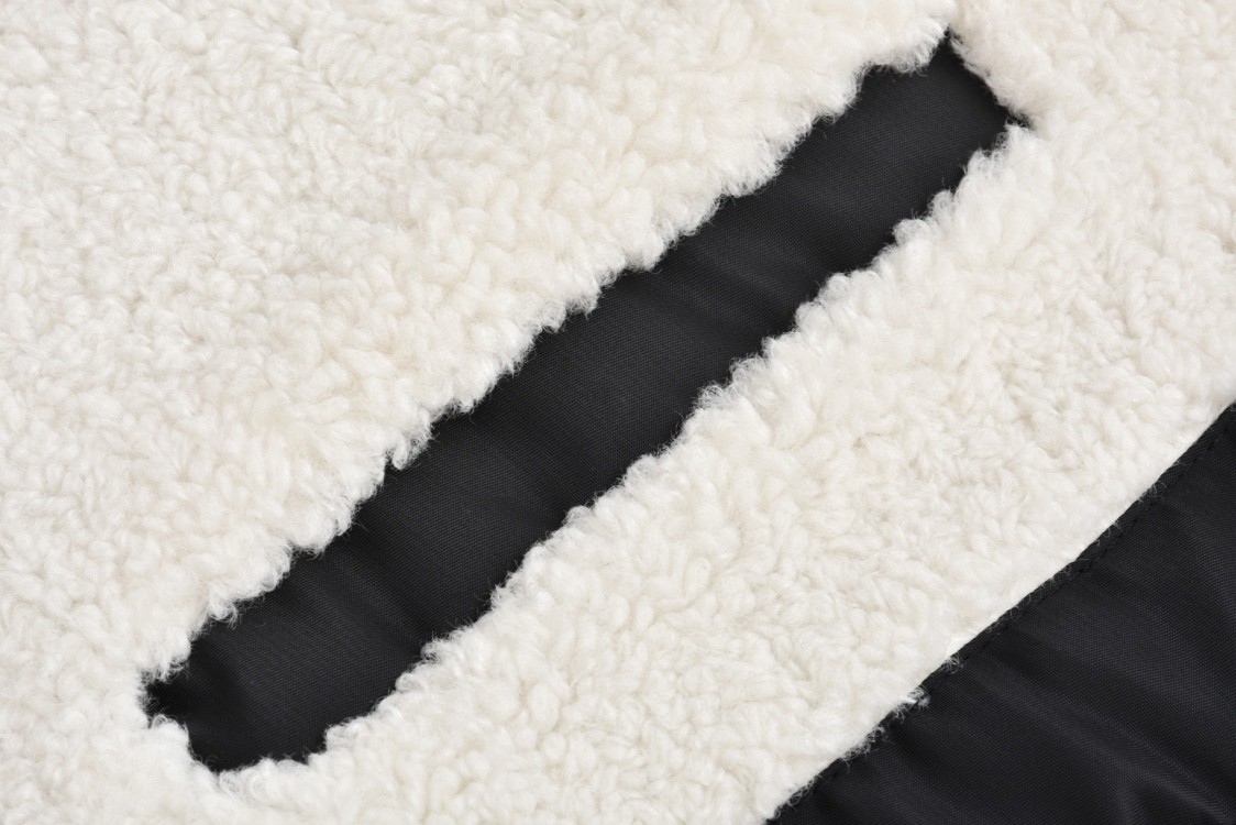 PRADA 普拉达 徽标羊羔毛拉链连帽夹克 外套 黑色 长袖 SGC5851WQ8-F0002