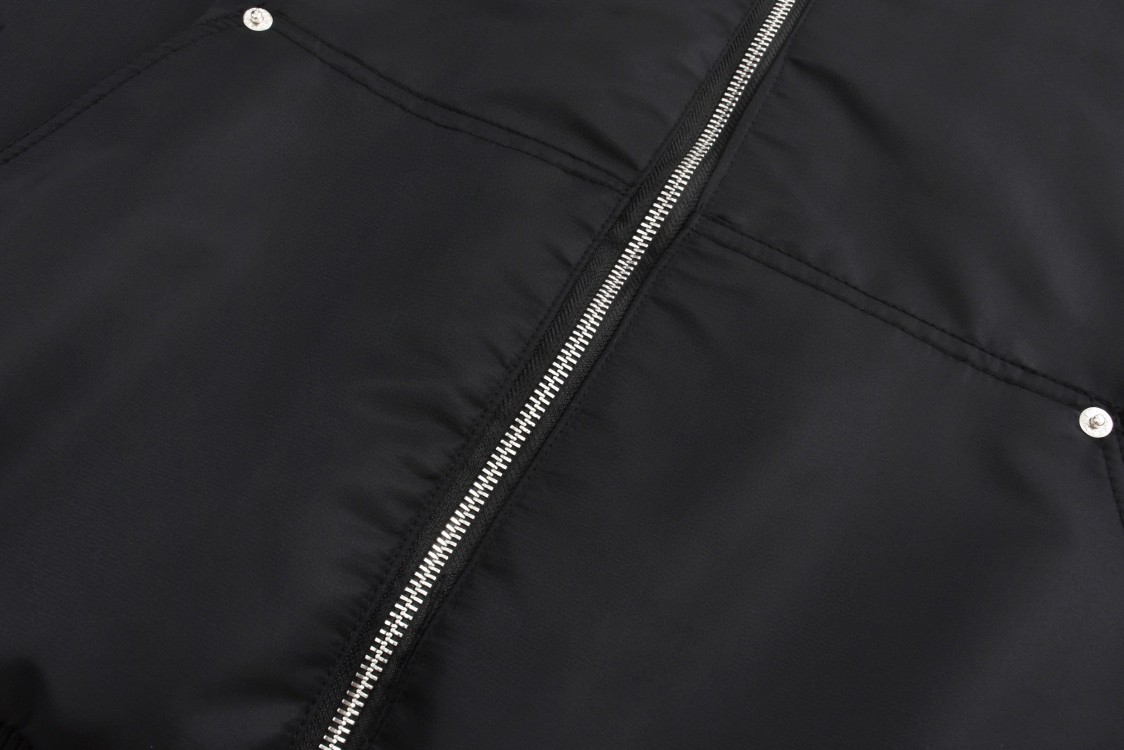 PRADA 普拉达 徽标羊羔毛拉链连帽夹克 外套 黑色 长袖 SGC5851WQ8-F0002