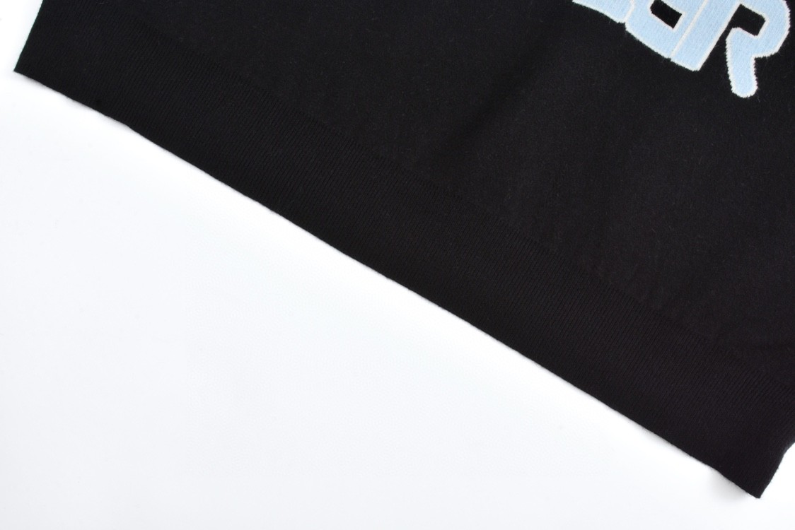 Balenciaga 巴黎世家 字母logo印花高领毛衣 长袖 秋冬 黑色 799917T16962771