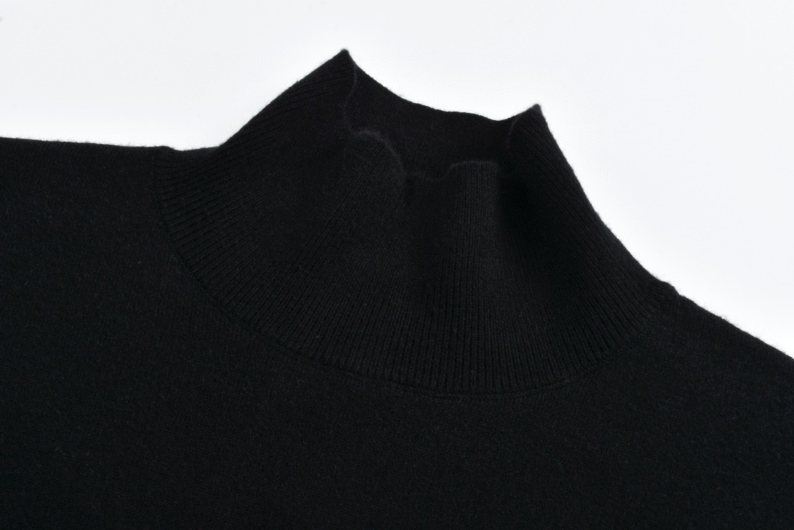 Balenciaga 巴黎世家 字母logo印花高领毛衣 长袖 秋冬 黑色 799917T16962771