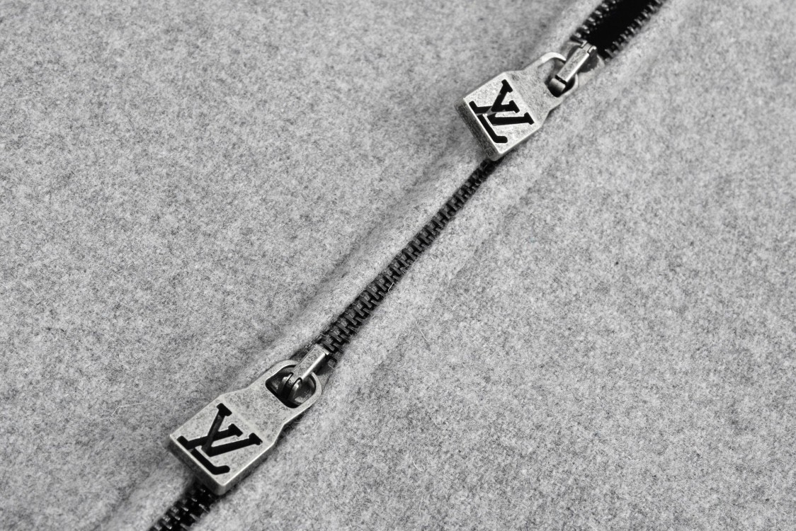 LOUIS VUITTON 路易威登 字母logo徽标羊毛混纺拉链连帽卫衣 长袖 灰色 1AFYBT