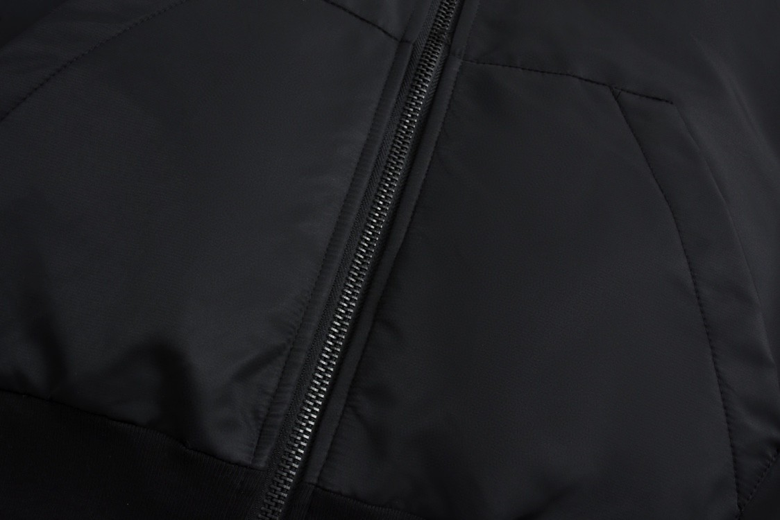 Balenciaga 巴黎世家 刺绣双环字母logo拉链连帽棉服 夹克 外套 长袖 黑色