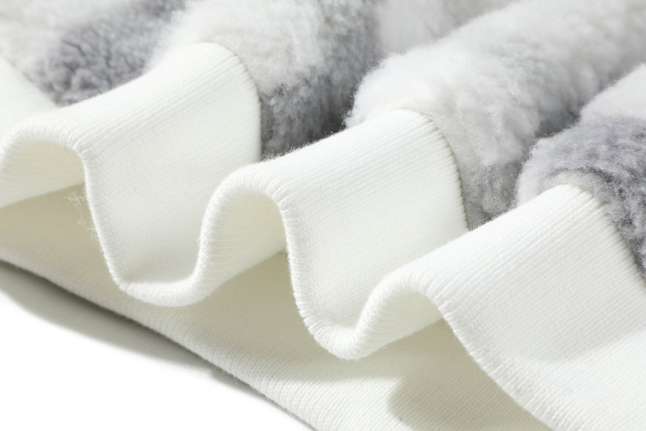 LOUIS VUITTON 路易威登 SKI滑雪系列 方块马赛克泰迪拉链立领夹克 外套 长袖 灰白色 1AGK14