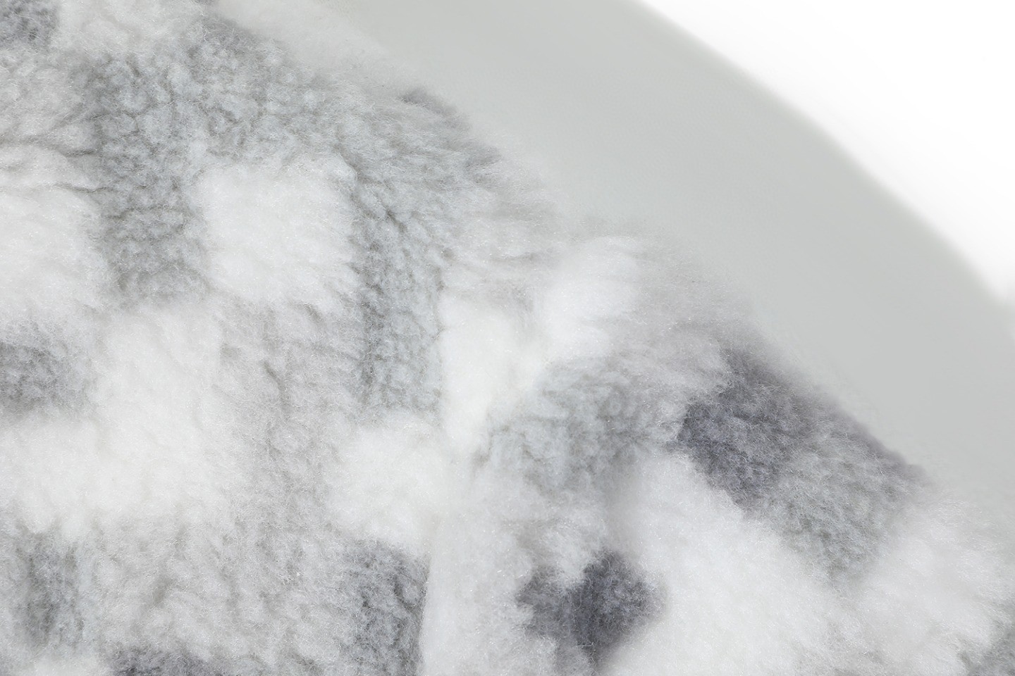 LOUIS VUITTON 路易威登 SKI滑雪系列 方块马赛克泰迪拉链立领夹克 外套 长袖 灰白色 1AGK14