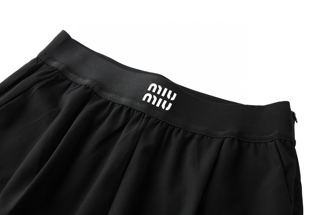 MIU MIU 纯色字母logo徽标羊毛松紧腰休闲裤 长裤 裤子 黑色 MP1702-1R1-F0002-S-232