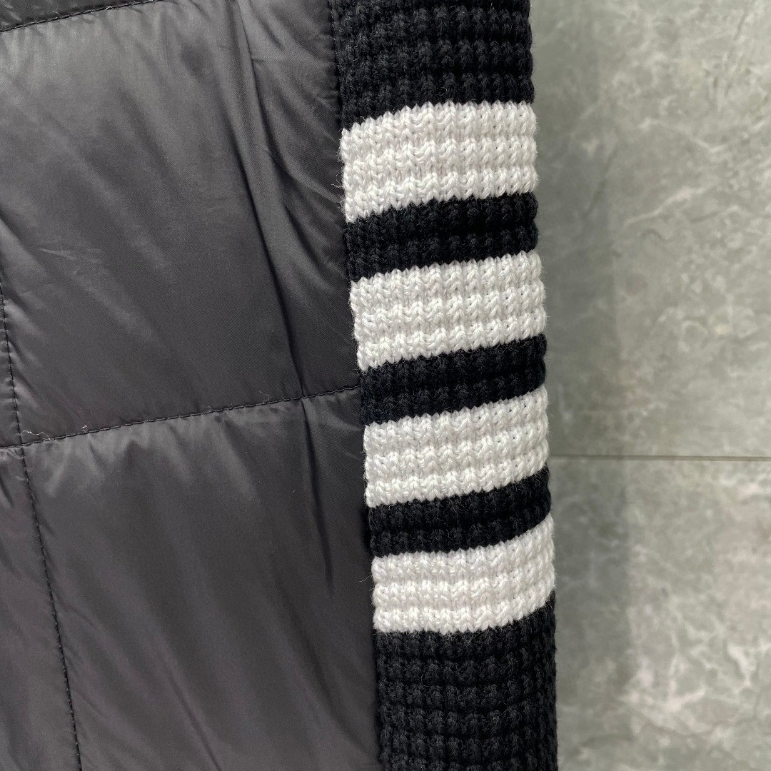 THOM BROWNE 白色四条杠拉链翻领棉服 外套 夹克 长袖 灰色 黑色