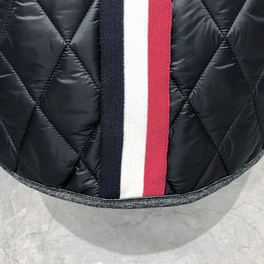 THOM BROWNE 背后织带拼接拉链连帽卫衣 棉服 外套 夹克 长袖 灰色 黑色