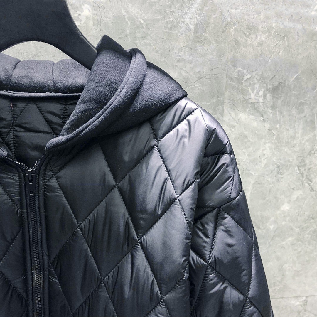 THOM BROWNE 背后织带拼接拉链连帽卫衣 棉服 外套 夹克 长袖 灰色 黑色