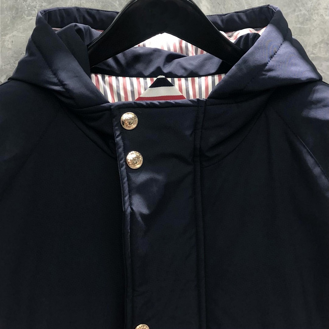 THOM BROWNE 双袖织带连帽拉链长款羽绒服 外套 夹克 长袖 藏青色 