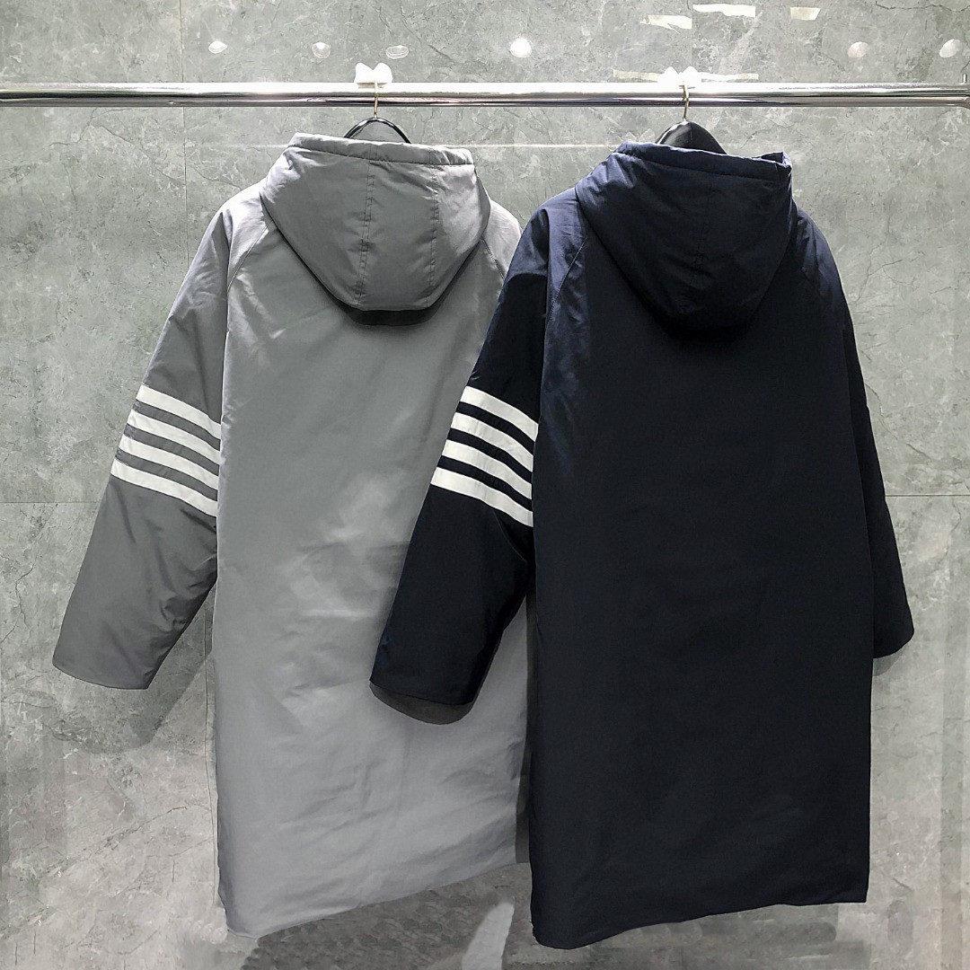 THOM BROWNE 白色四条杠连帽拉链长款羽绒服 外套 夹克 长袖 藏青色 灰色 07259670Navy