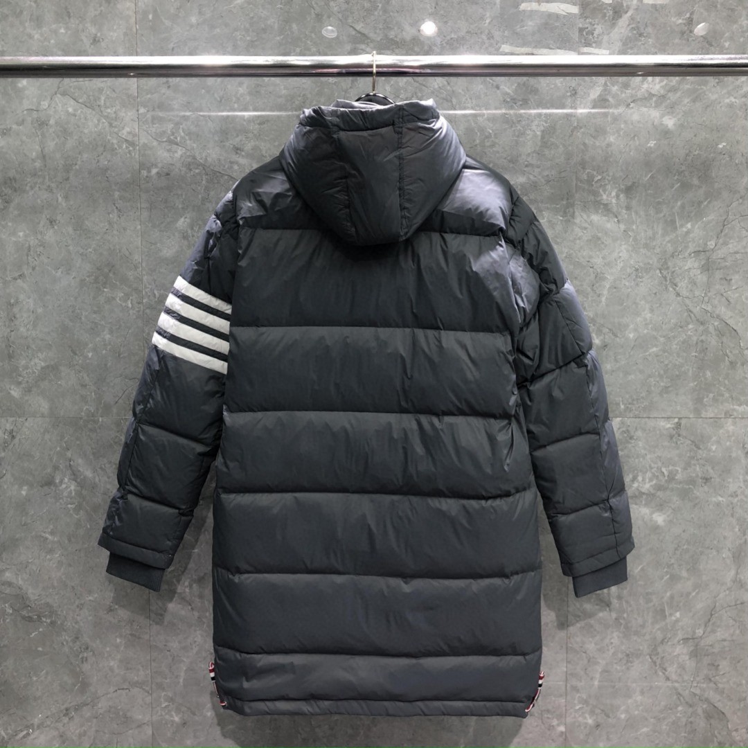 THOM BROWNE 四条杠连帽长款羽绒服 外套 夹克 长袖 藏青色 灰色 白色