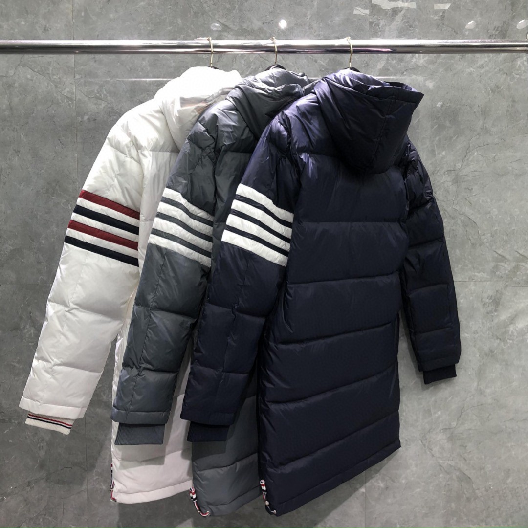 THOM BROWNE 四条杠连帽长款羽绒服 外套 夹克 长袖 藏青色 灰色 白色