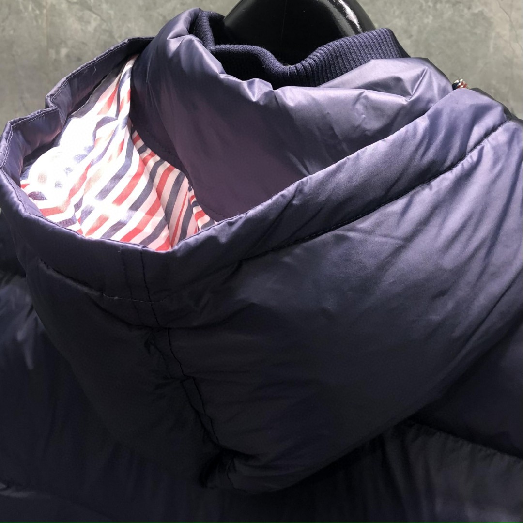 THOM BROWNE 四条杠连帽长款羽绒服 外套 夹克 长袖 藏青色 灰色 白色