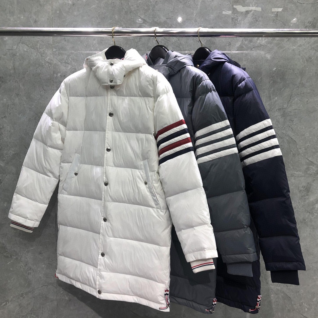 THOM BROWNE 四条杠连帽长款羽绒服 外套 夹克 长袖 藏青色 灰色 白色