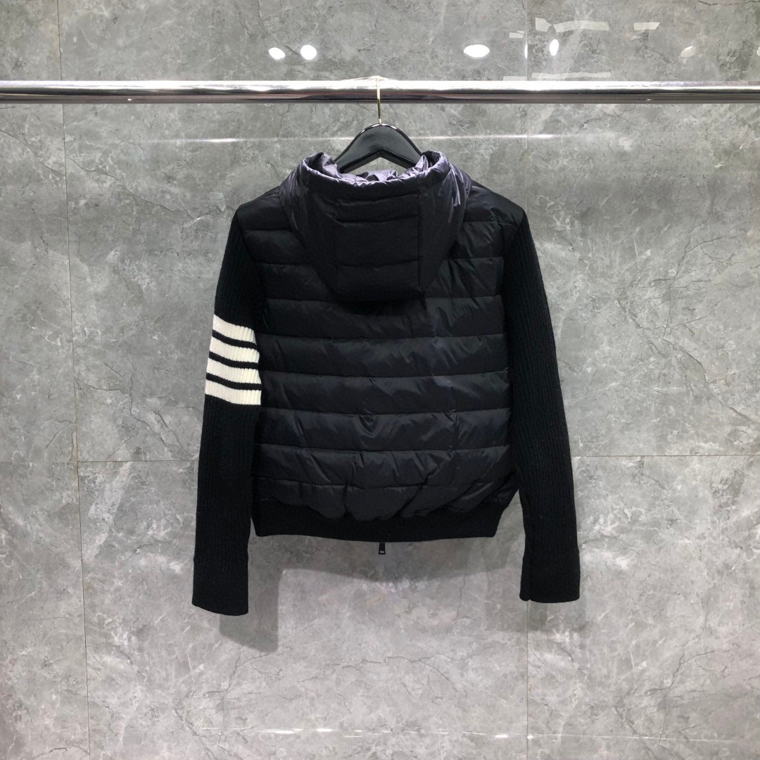 THOM BROWNE 羊毛针织拼接羽绒连帽拉链外套 夹克 长袖 女款 白色 灰色 黑色