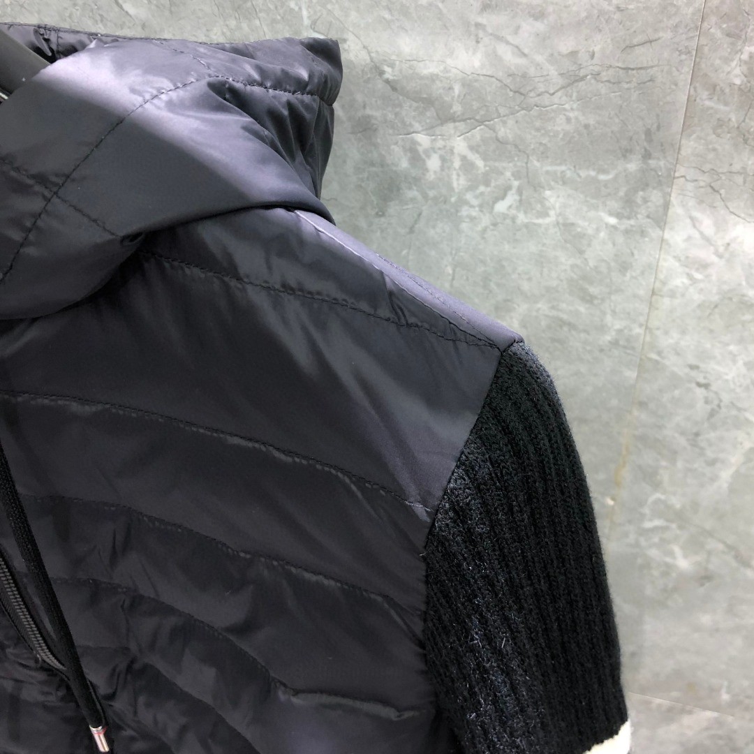 THOM BROWNE 羊毛针织拼接羽绒连帽拉链外套 夹克 长袖 女款 白色 灰色 黑色