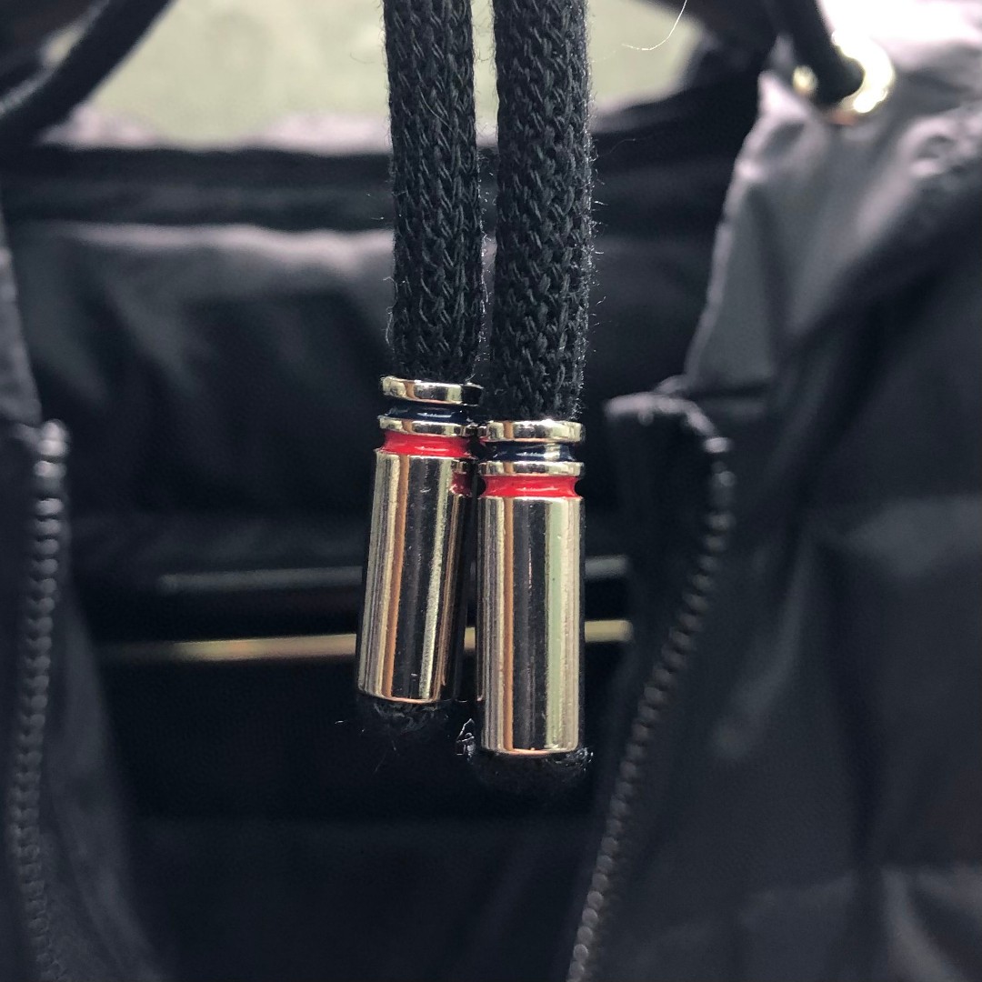 THOM BROWNE 羊毛针织拼接羽绒连帽拉链外套 夹克 长袖 女款 白色 灰色 黑色