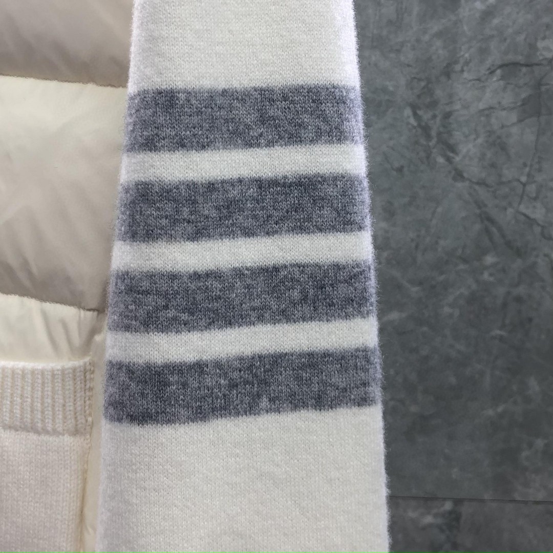 THOM BROWNE 羊毛针织拼接羽绒外套 夹克 长袖 女款 白色 卡其色