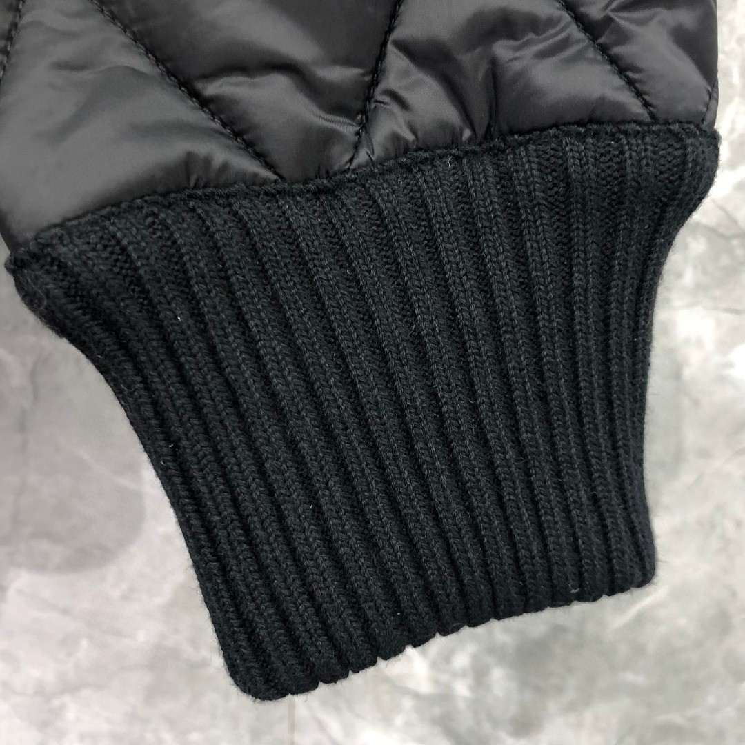 THOM BROWNE 白色四条杠高领菱格纹棉服 外套 长袖 保暖 灰色 黑色