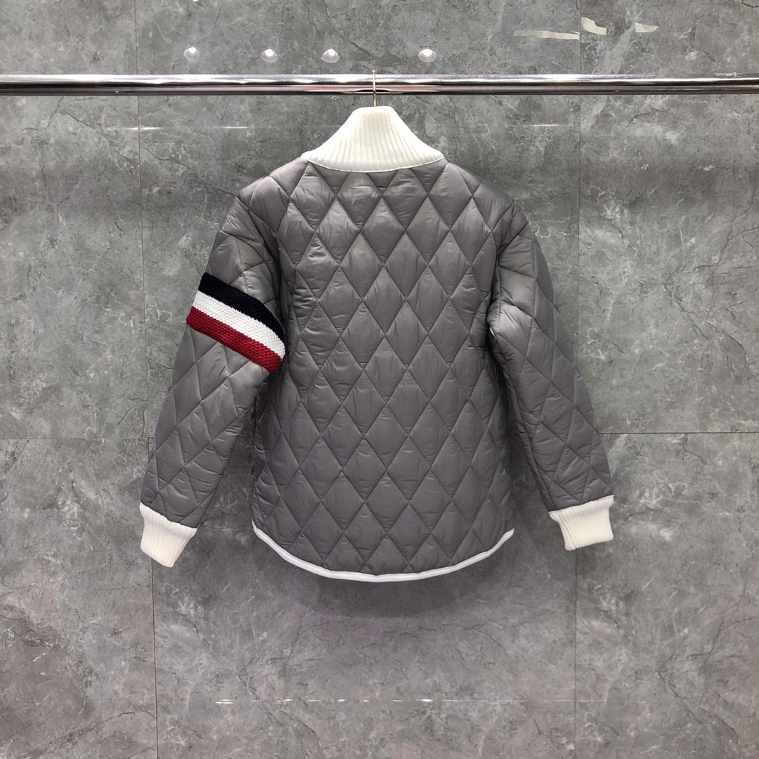 THOM BROWNE 彩色三条杠高领菱格纹棉服 外套 长袖 保暖 灰色 黑色