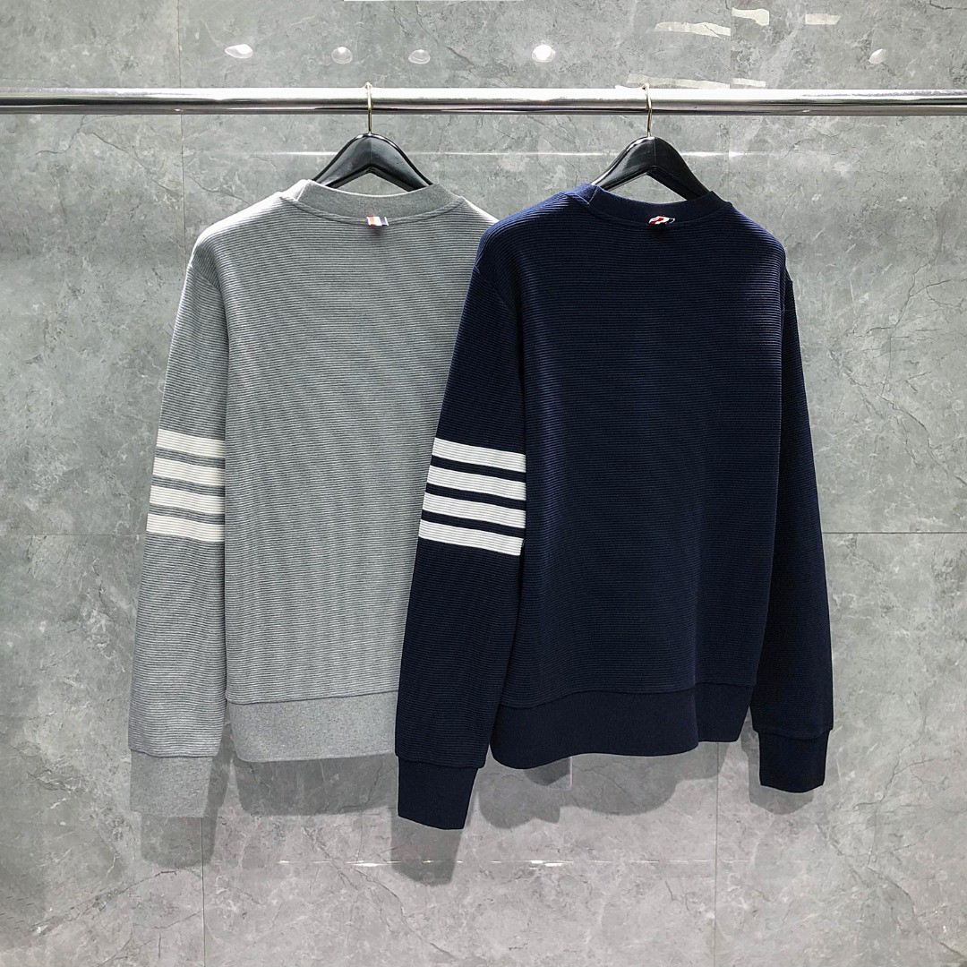 THOM BROWNE 白色四条杠圆领卫衣 套头 长袖 灰色 藏青色 MJT330A-08138-055