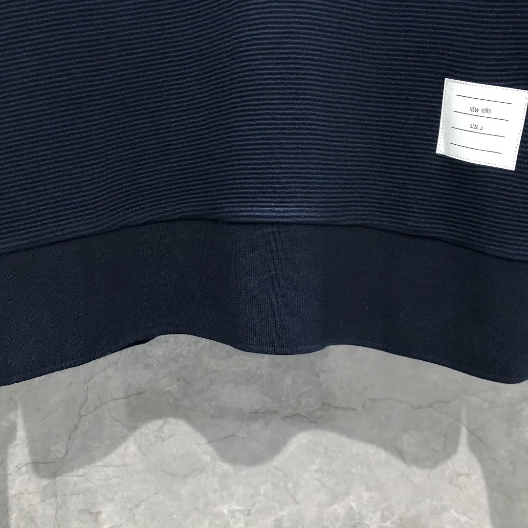 THOM BROWNE 白色四条杠圆领卫衣 套头 长袖 灰色 藏青色 MJT330A-08138-055