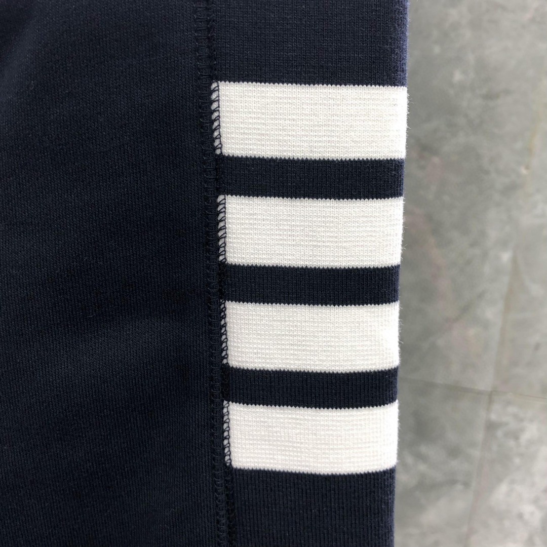 THOM BROWNE 袖子白色四杠拉链连帽卫衣 长袖 外套 灰色 藏青色 黑色 