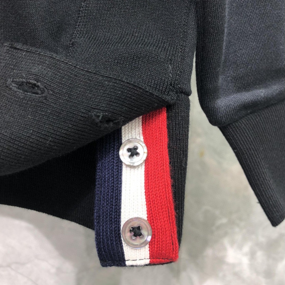 THOM BROWNE 白色袖子四杠圆领卫衣 套头 长袖 灰色 藏青色 黑色 