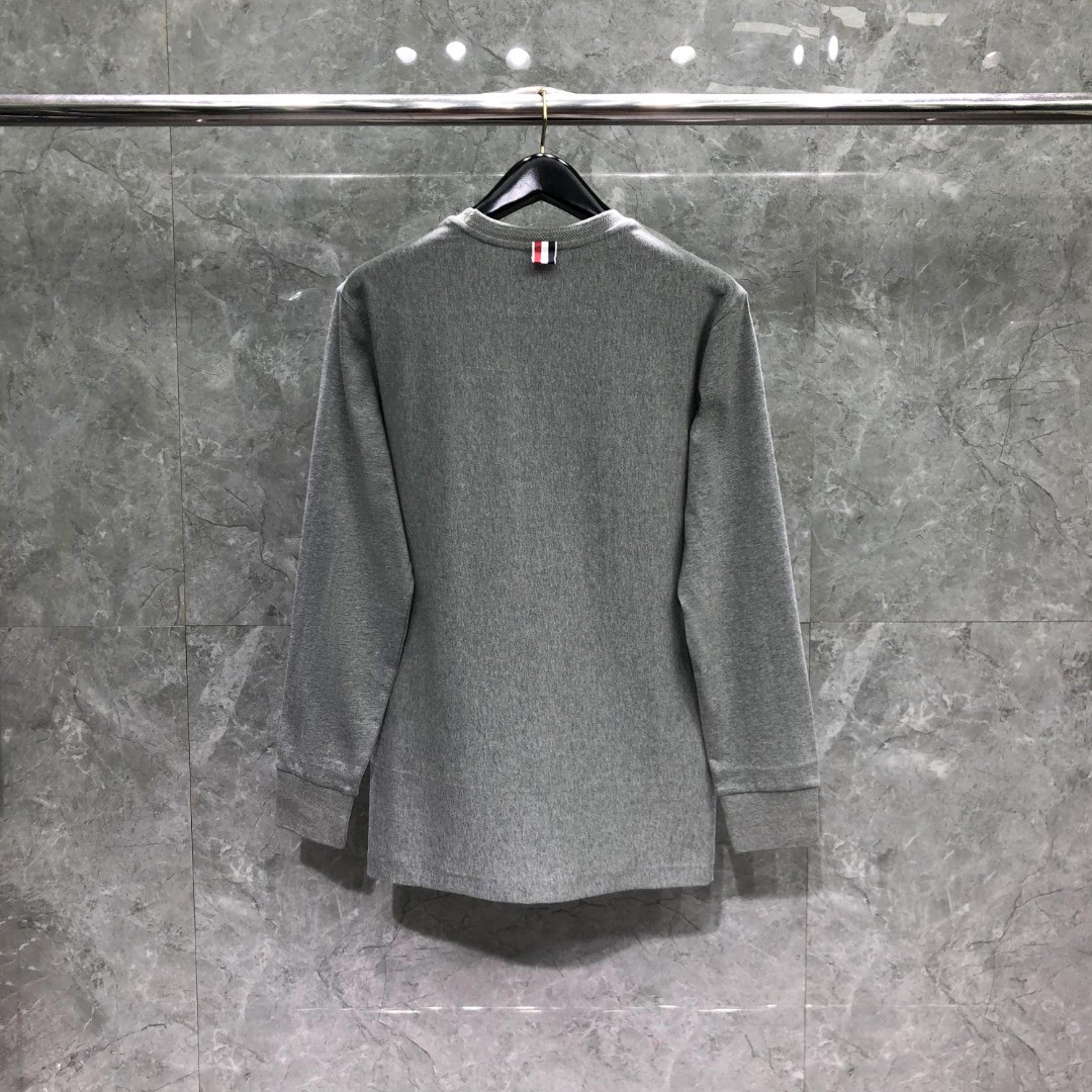 THOM BROWNE 胸前拼色织带圆领卫衣 套头 长袖 灰色 藏青色 白色 