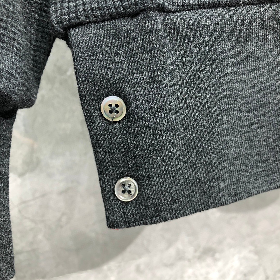 THOM BROWNE 经典四条纹圆领卫衣 套头 长袖 深灰色 MJT205A-06452-015